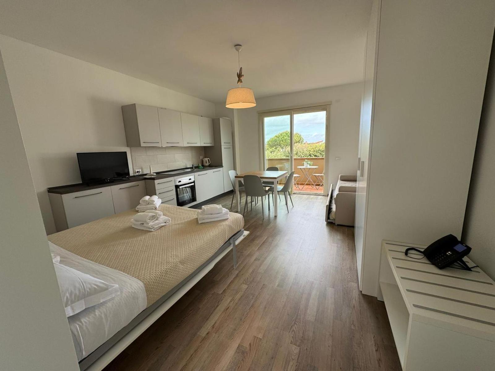 Residence San Francesco 티레니아 외부 사진